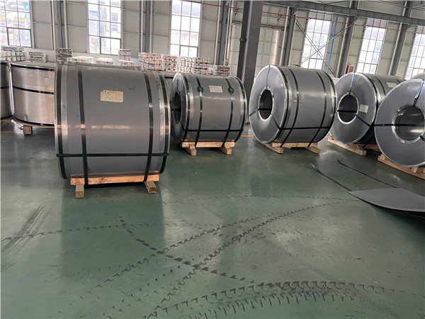ETP TFS Weldable Electrolytic Tin Plate 600 - 1050mm For Food Beverage Artistic Barrel